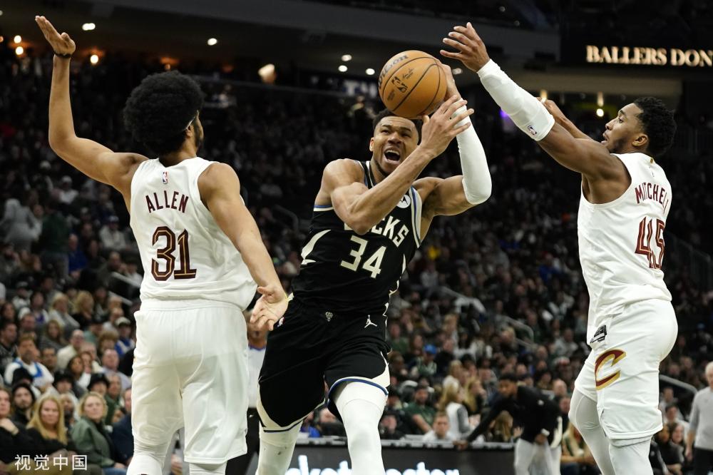 莫耶斯赛后 莫耶斯赛后